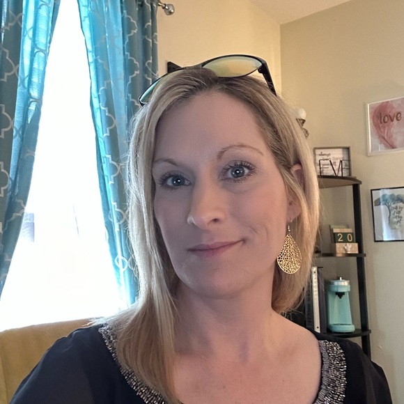 Meet your Posher, Shannon - Picture 7 of 9